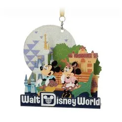 Disney Diorama Ornament - Mickey And Minnie Mouse - Disney Park Life